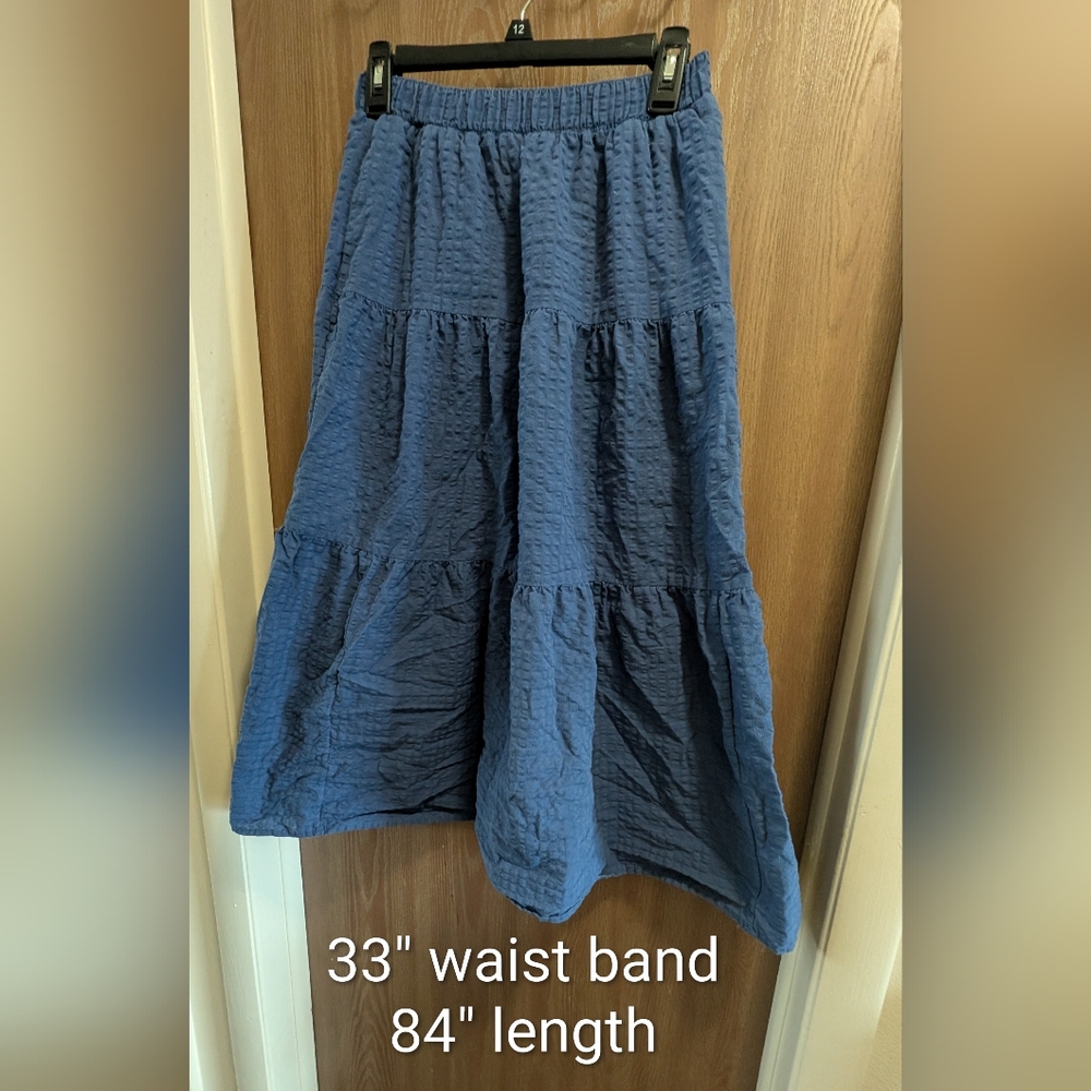 Old Navy Blue Textured Tiered Midi Skirt W/Pockets